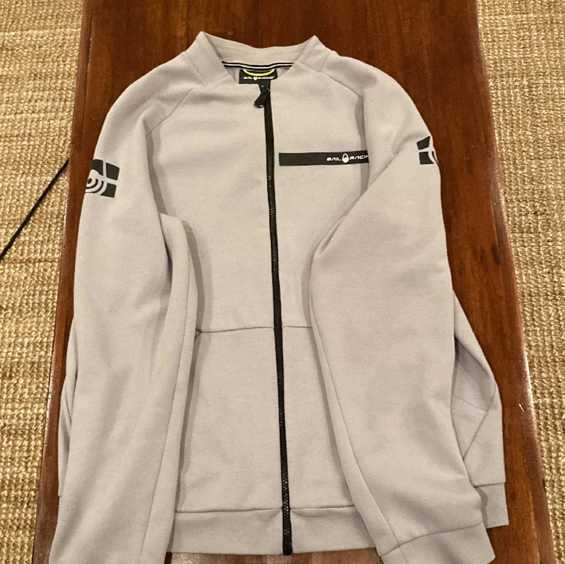 Tre olika tröjor  - 91