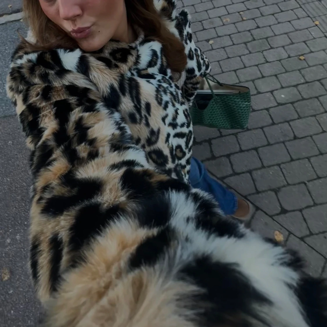 Leopard pälsjacka
