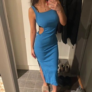 Sommarklänning  - Från chiquelle och är använd vid ett tillfälle, minns inte nypris men säljer för 150kr storlek S🤍