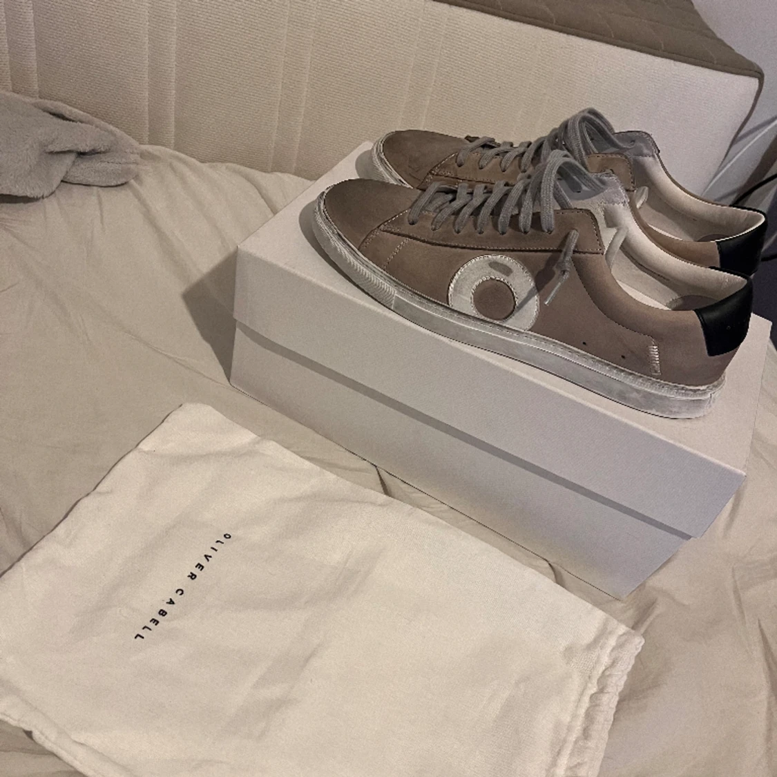 Oliver Cabell skor - 91