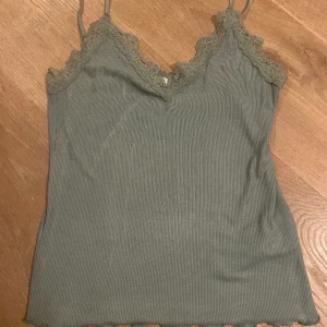 Linne  - Gulligt linne❤️ om ni undrar nåt är det bara att fråga 