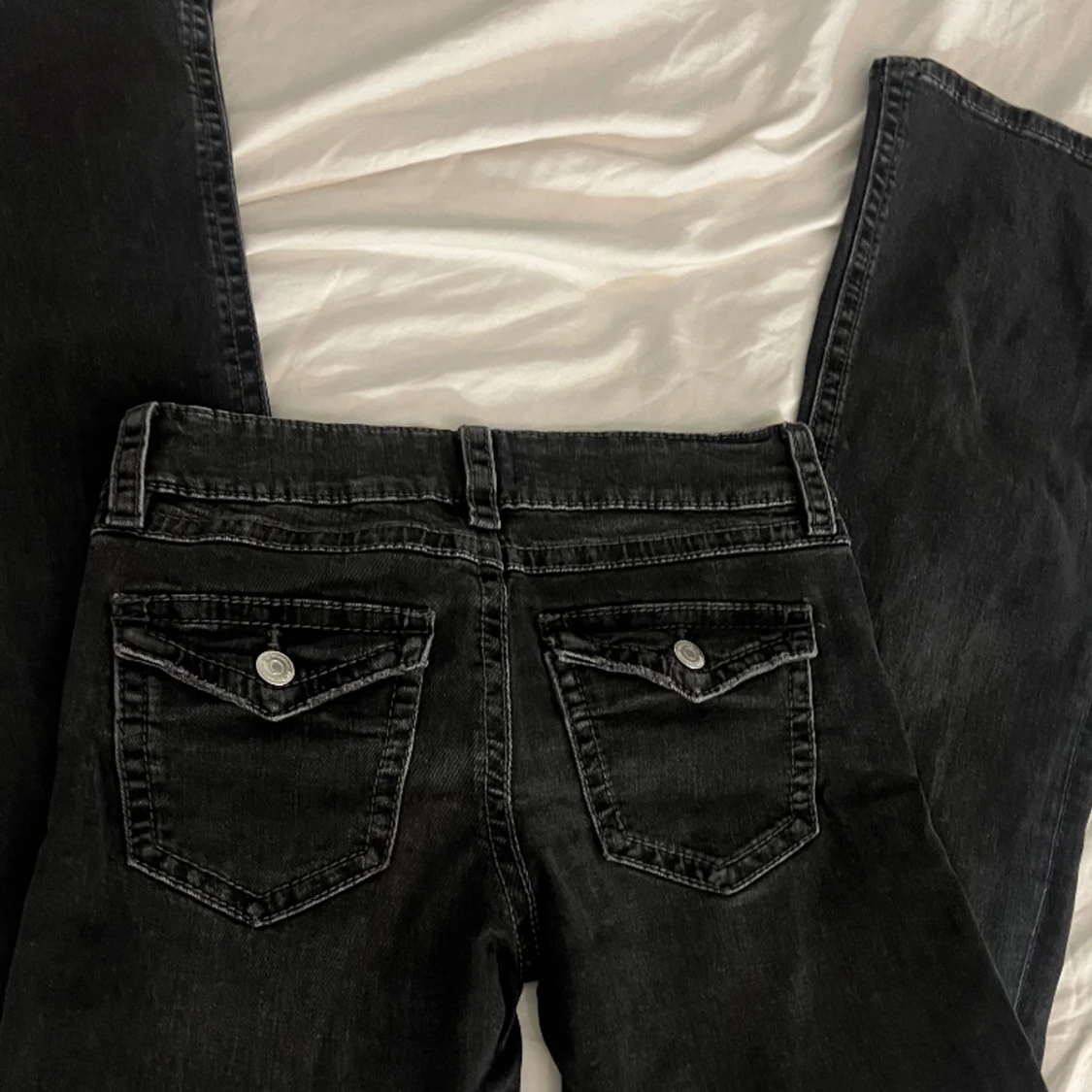 Gina tricot jeans, chunky low flare jeans  - 90