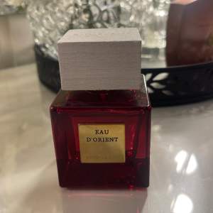 Rituals parfym i doften ”Eau d'Orient 50ml”🤍 Använd 2-3 gånger, se bild!🤍