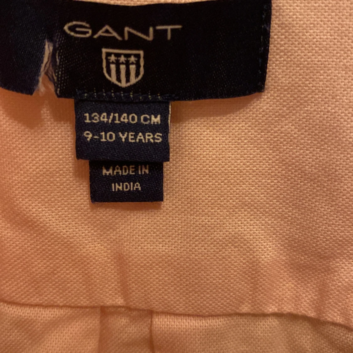 En gant skjorta. Bra skick storlek 134-140 - 91