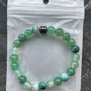 Helt nytt armband  - Helt nytt dressip armband. 18,5cm. Dressip logga finns på metal brickan. Perfekt ifall man vill uppgradera sin stil men en enkel och prisvärd detalj. Endast 69kr. 1-3 dagar frakt! 🚚 