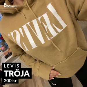 Levis tröja - Storlek S. Använd en gång