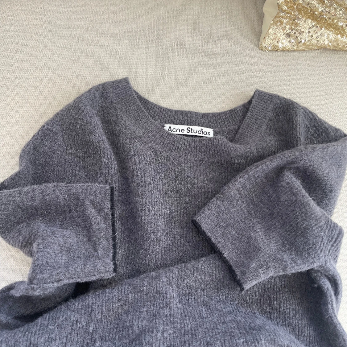 Stickad T-shirt från Acne  - 91