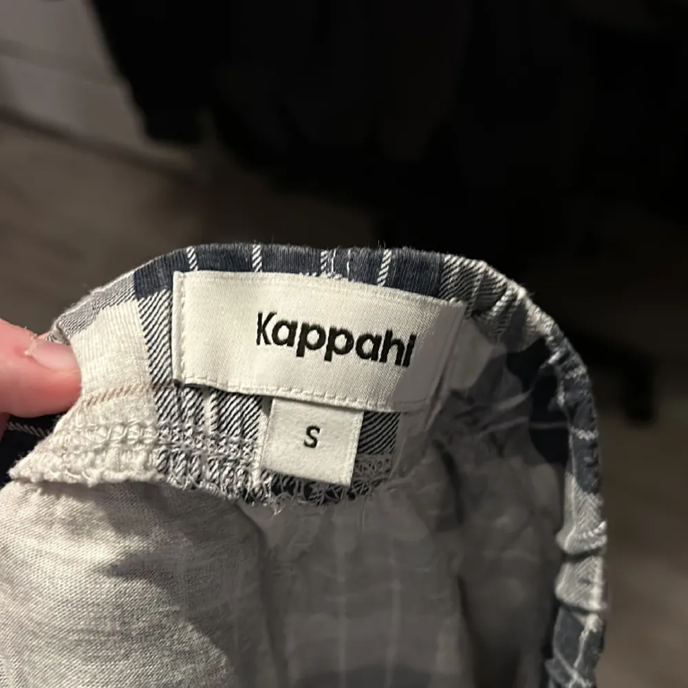 Väldigt bra skick. Nästan aldrig använda . Jeans & Byxor.