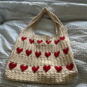 Väska  - Väska nästan aldrig använd 