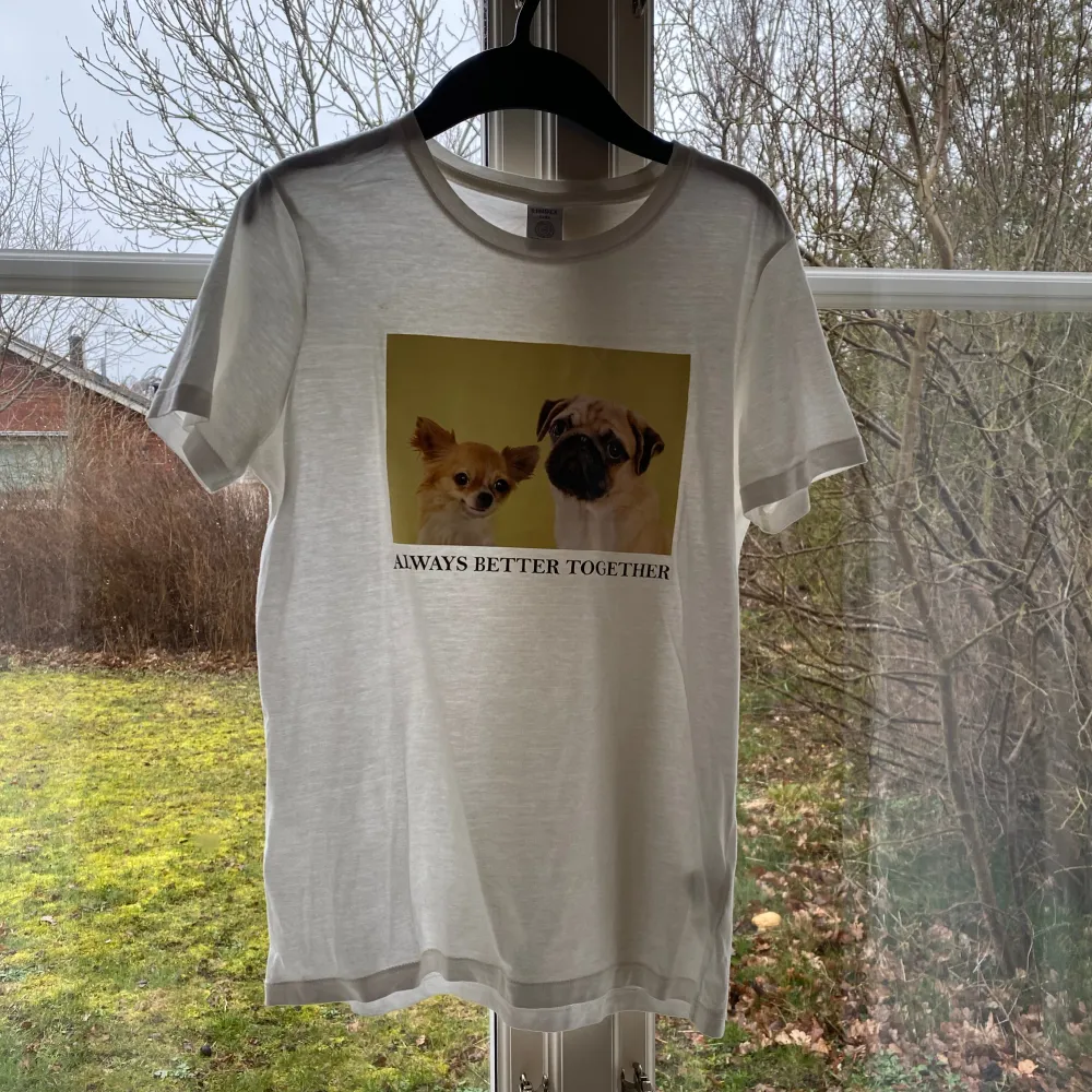 Aldrig använd . T-shirts.