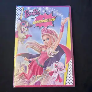 2 stycken Barbie filmer säljer både för 70kr. Finns annonser styck viss med. En är helt ny med plast på.