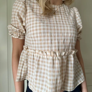 Topp - Söt rutig topp💛💛