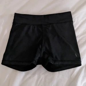 Tränings shorts  - Sköna tränings shorts finnt skick 20kr+frakt