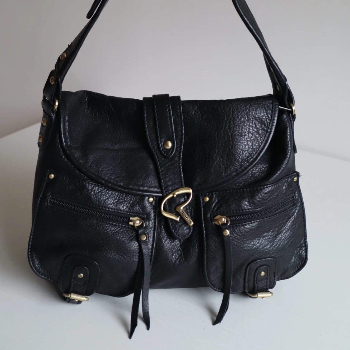 Leather bag