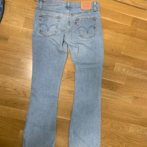 Levis byxor  - Helt nytt Inte använd Vi kan diskutera priset 