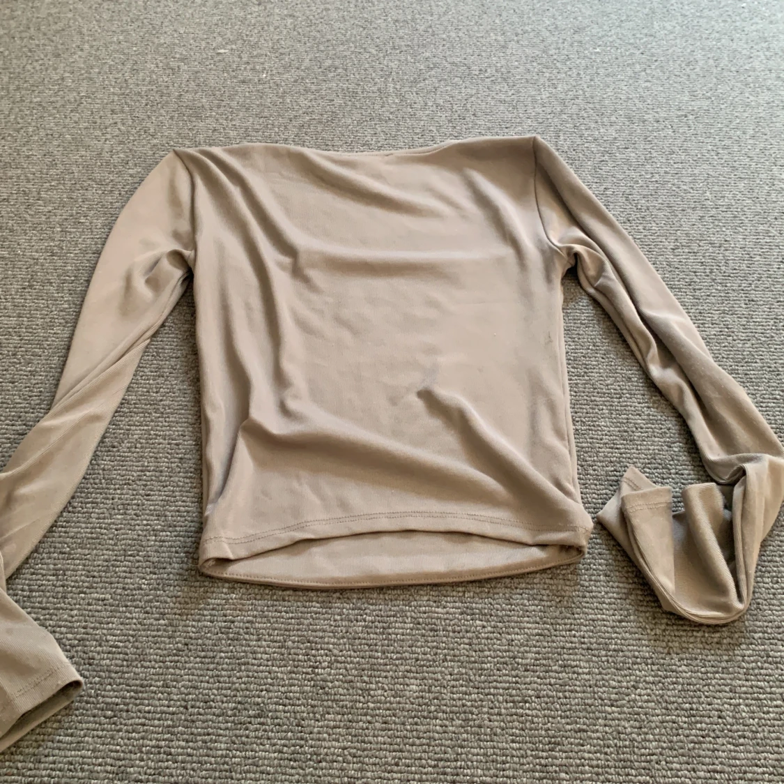 🌺Ljusgrå topp🌺 - 91