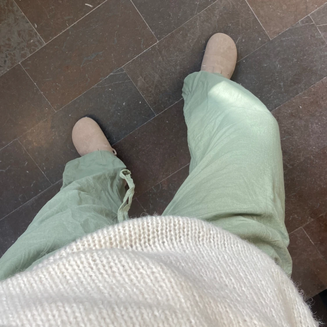 Gröna linne/tygbyxor - 92