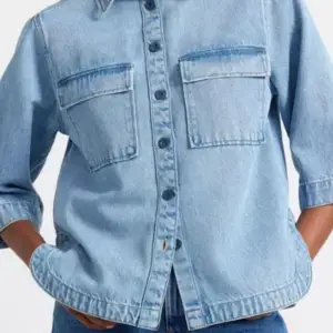 OBS! Söker!  Jeansskjorta från Lindex i storlek M  eller L.  Lånad bild. 