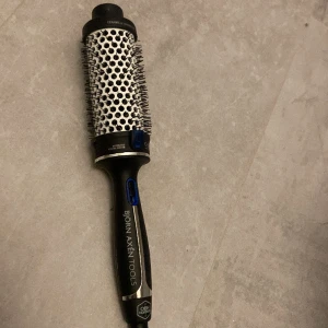 Björn axén tools  - Björn axén värme borste, bra skick, tror att storleken är 38 