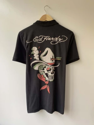 Ed hardy polo shirt - Fett hård ed hardy polo i bra skick🔥🔥🔥