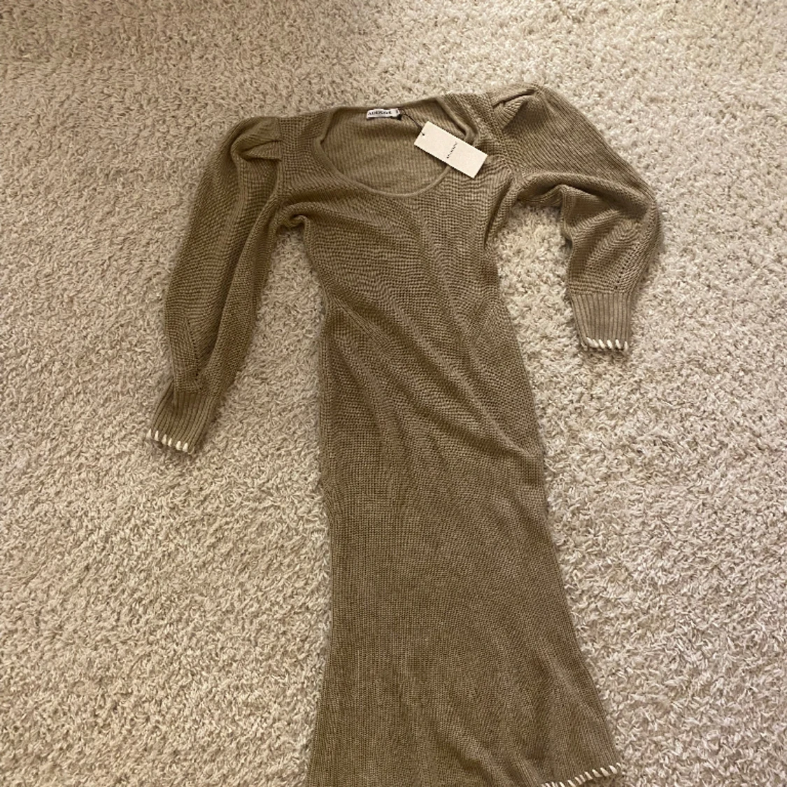 Adoore klänning storlek 40