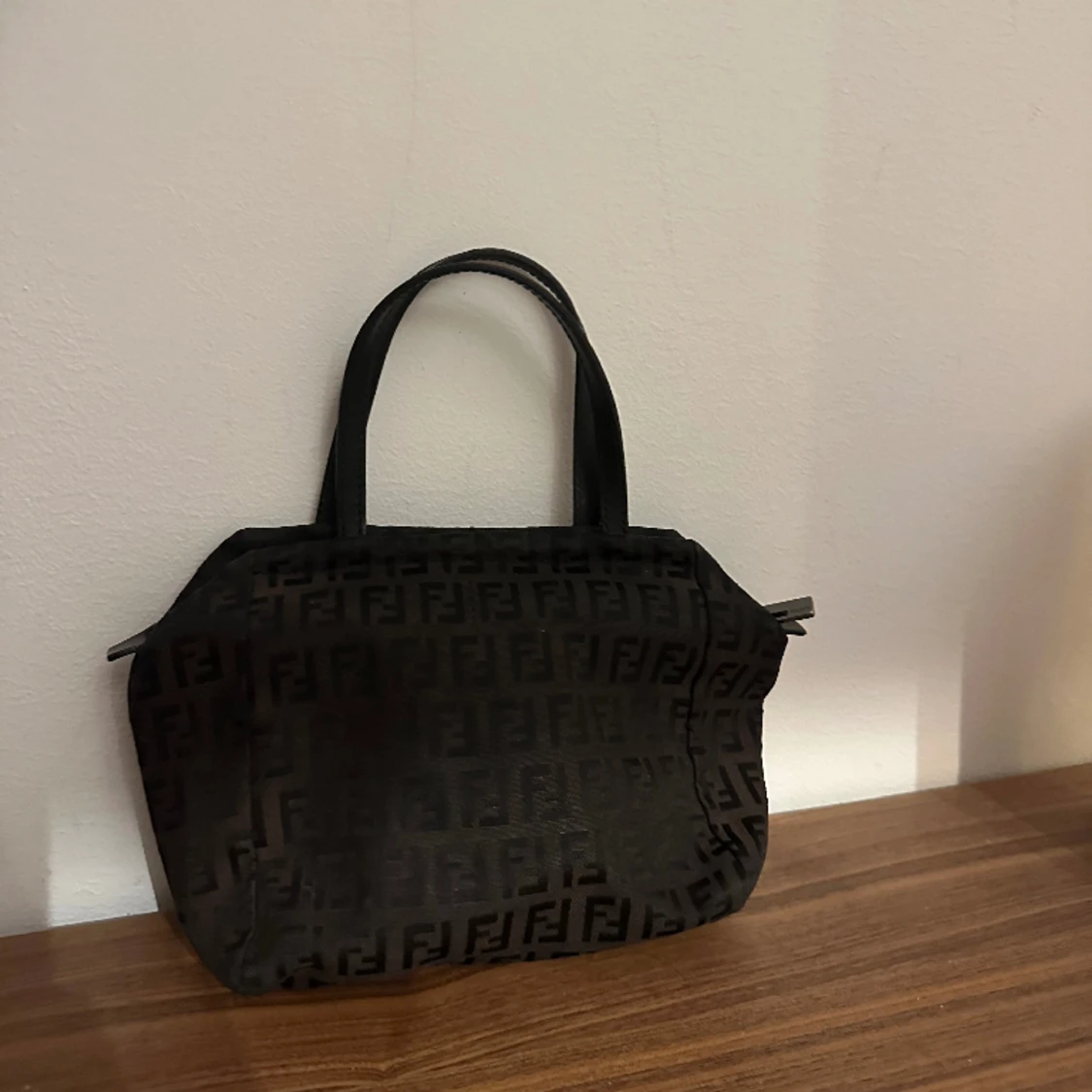 Vintage Fendi väska