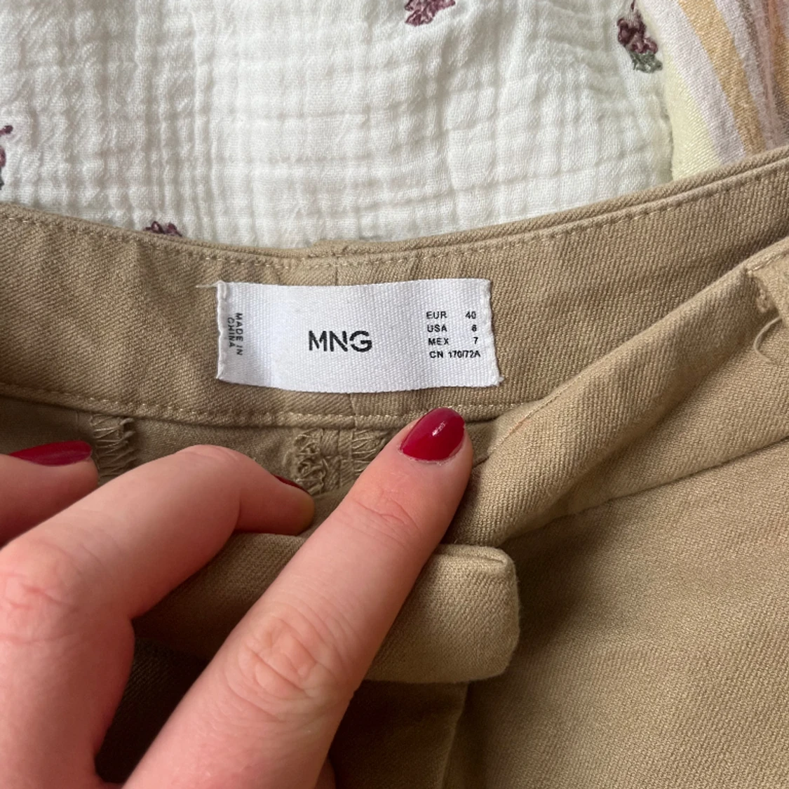 Bruna kostymbyxor - 91