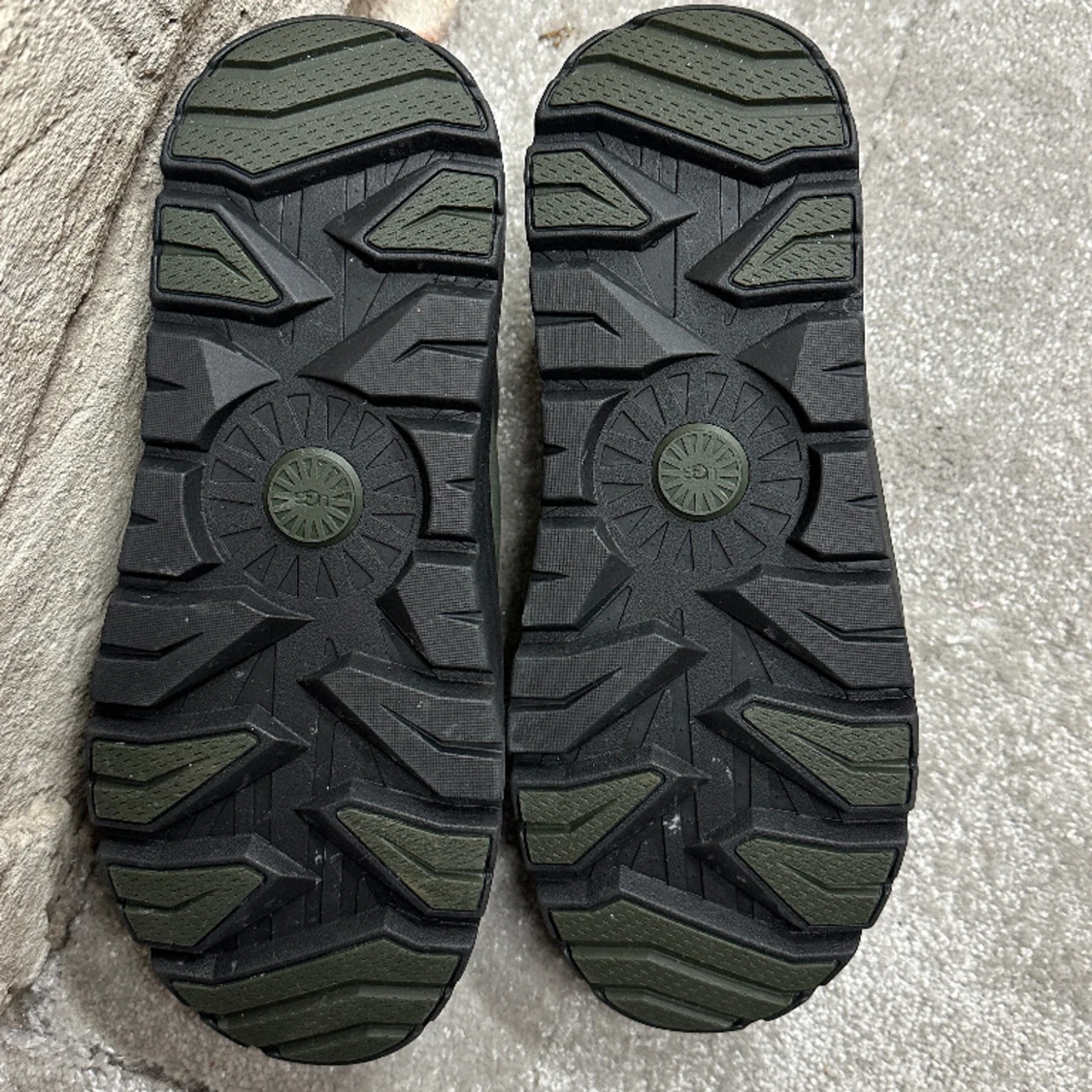 UGG TASMAN WEATHER HYBRID - 91