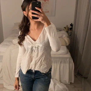 Vit blus - Vit blus från odd Molly! Använd 1 gång