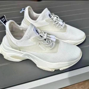 Steve madden skor  - Storlek 41 motsvar 40 använt 3 gånger 