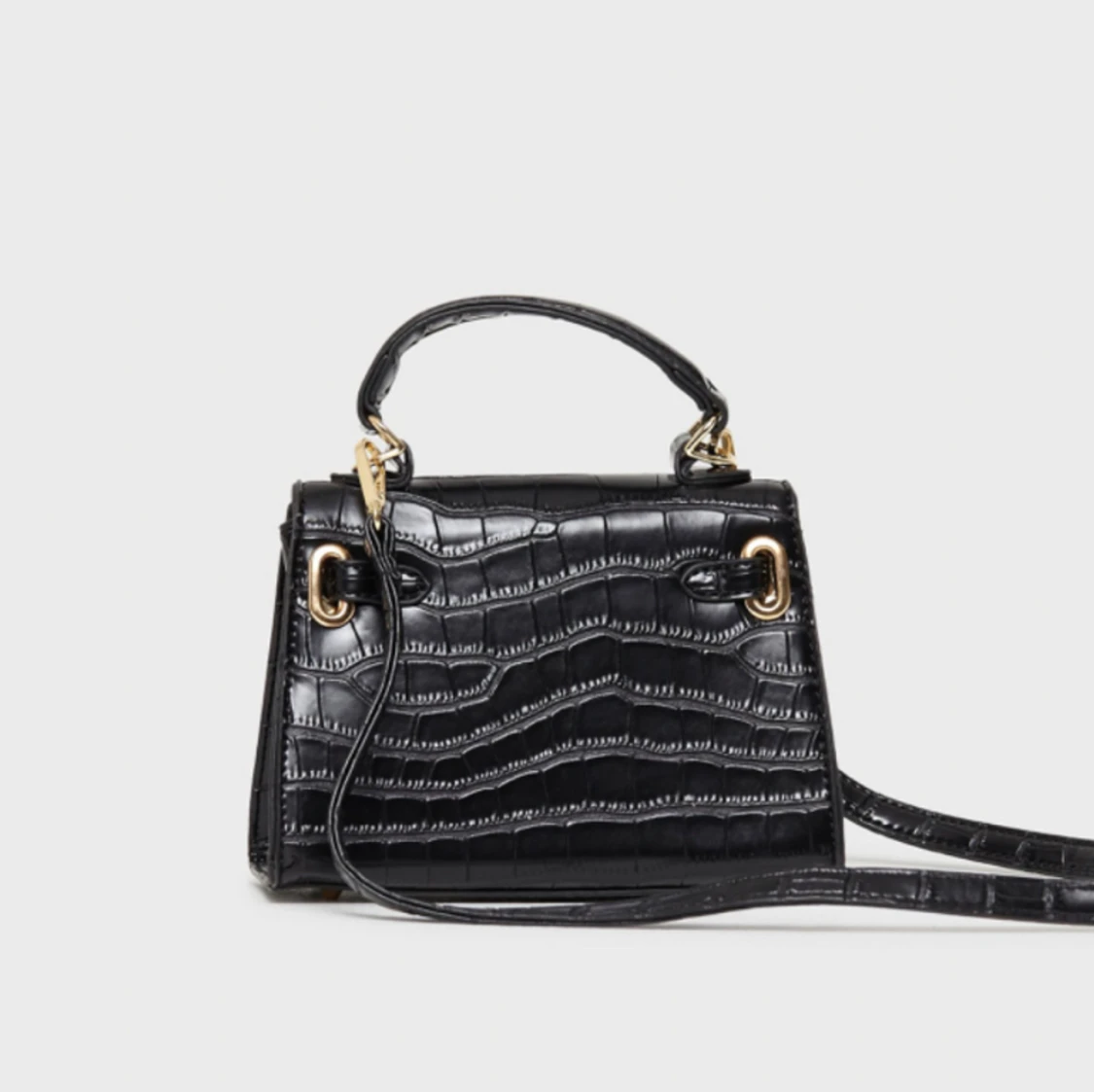 Liten handväska från Nelly  - 90