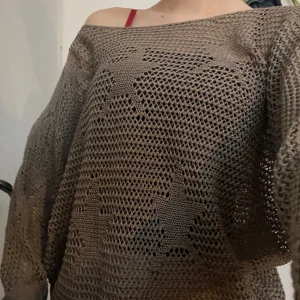 Stickad tröja med stjärnor.  - Så fin stickad tröja med stjärn mönster. 