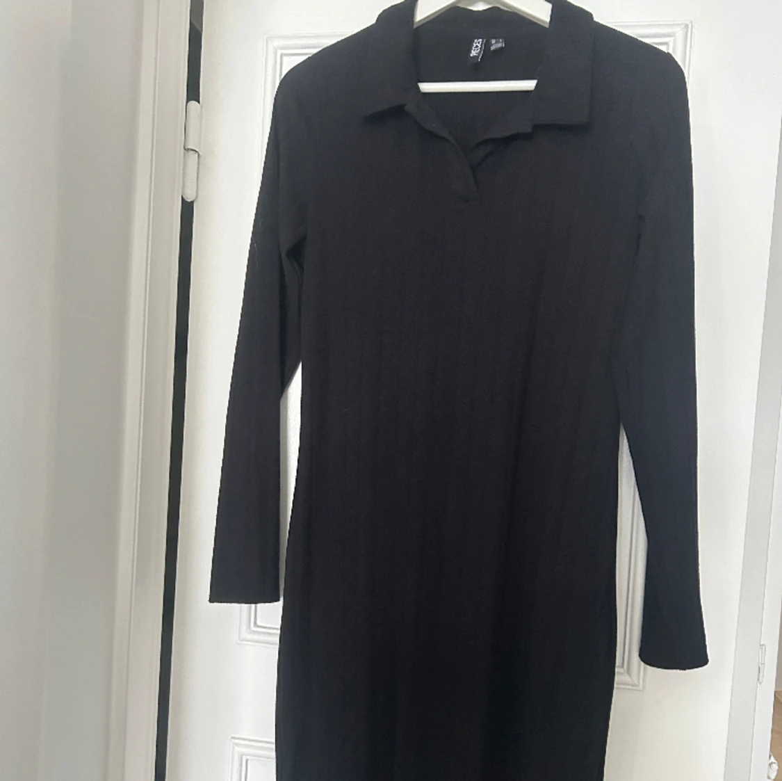 Svart thigt klänning 