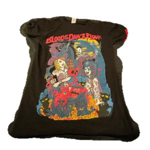 Baggy T-shirt  - Original pris 300 bra skick