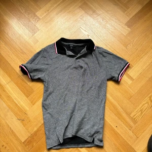 Pikétröja Använd en gång - Använd en gång. 