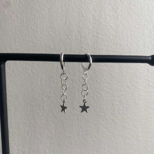 03silver örhängen - Supersnygga och trendiga örhängen!! (Ej nickelfria)