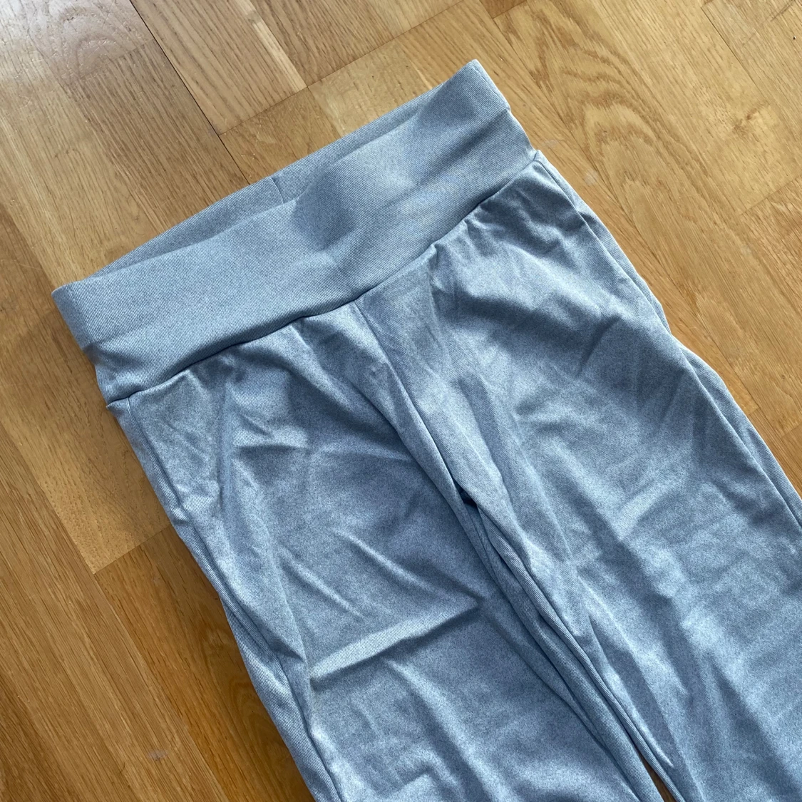 Low waist byxor  - 90