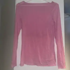 Populär Intimissimi tröja i en rosa färg! Aldrig använd!! Storlek M! 
