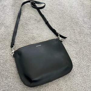 Väska whyred  -  Superfin väska inga defekter