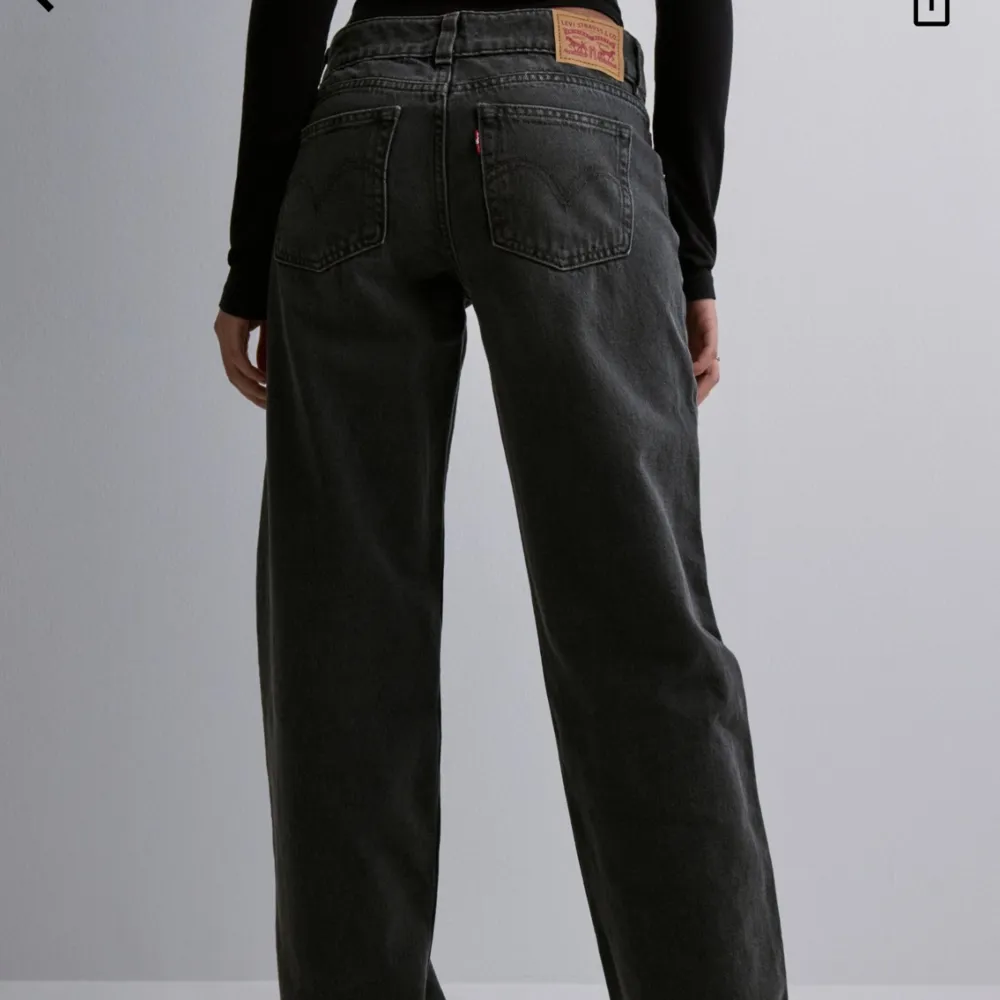 levis jeans, använda ett fåtal gånger, nyskick  . Jeans & Byxor.