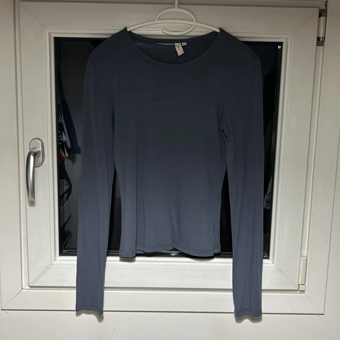 Grå/blå långärmad 