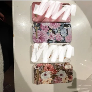 Ideal of sweden skal!! 🪩 - Jättefina skal för iPhone xr o liknande modeller!! Från ideal of sweden!🤍