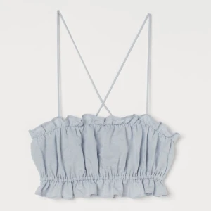 Topp H&M - Så fin topp i linneblend från H&M❤️🌸