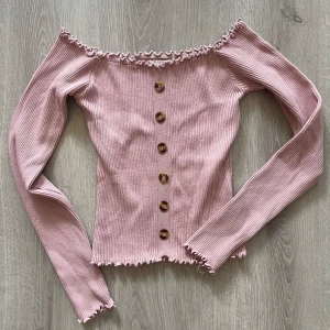 Ribbad tröja - Storlek S/M