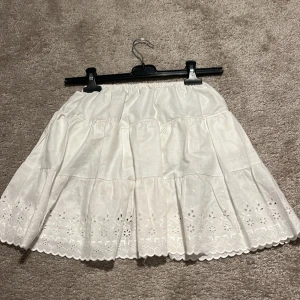 Sommarkjol  - Jättefin men kommer inte till användning, sydd själv🥰