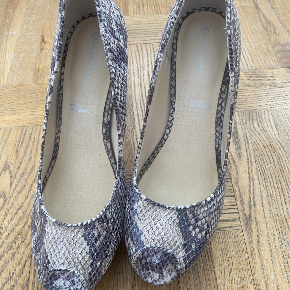 Klackskor med leopardmönster storlek 39