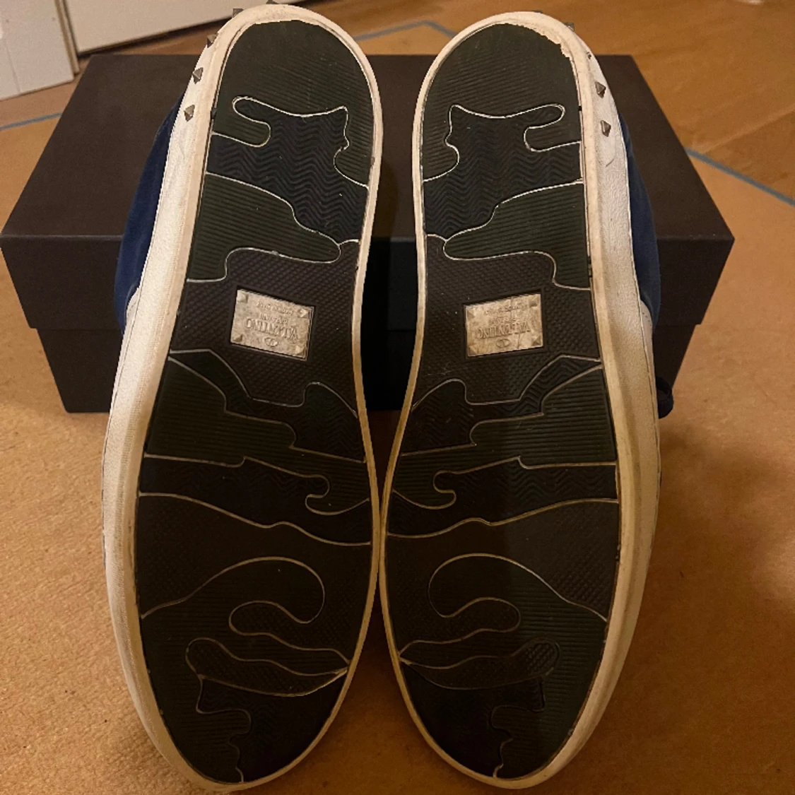 Valentino flycrews  - 90