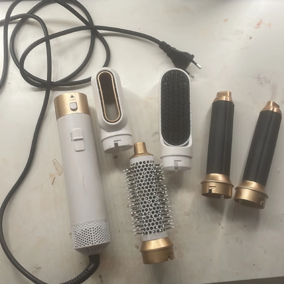 Dyson airwrap liknande hårsett