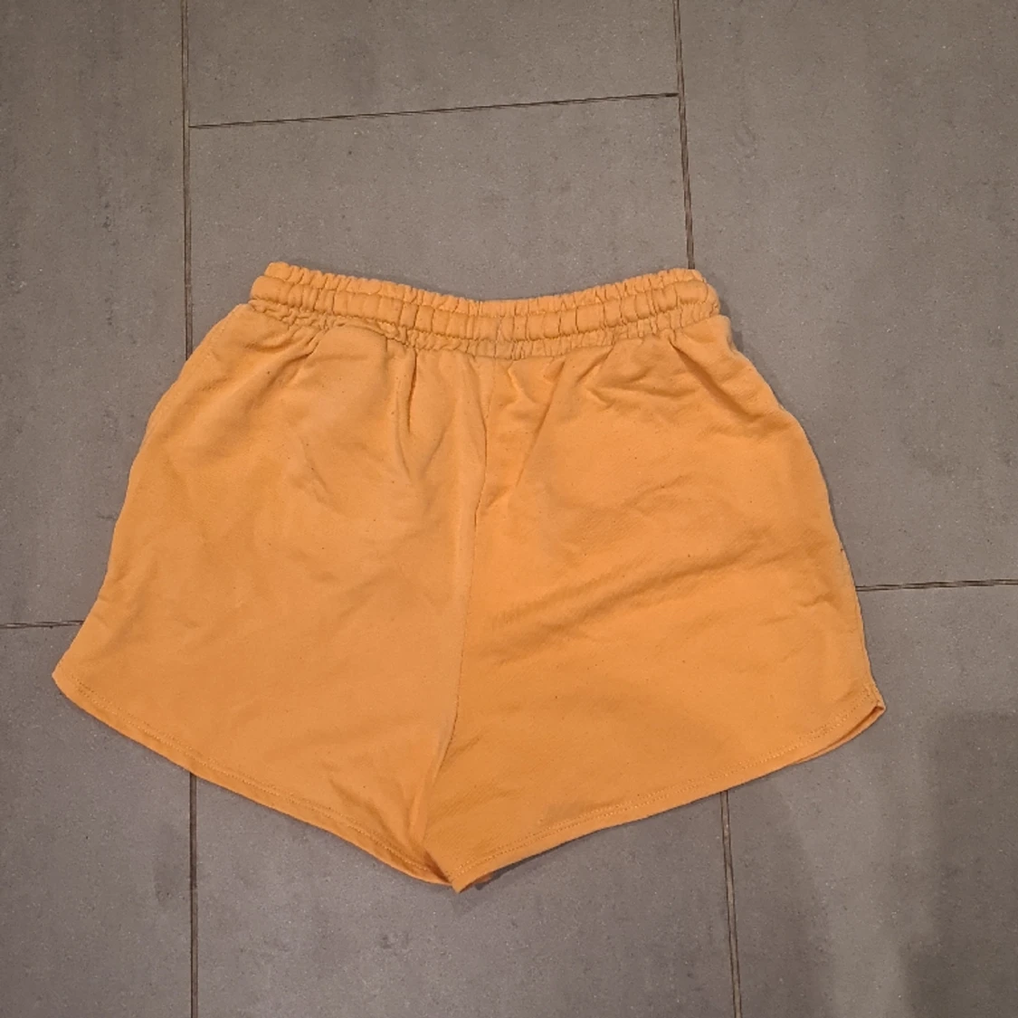 Orange mjukshorts - 90