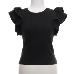 zara tröja - superfin zara tröja, knappt använd. Storlek L men sitter ta på mig som har xs/s